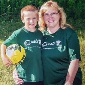 Meet your Posher, Dena